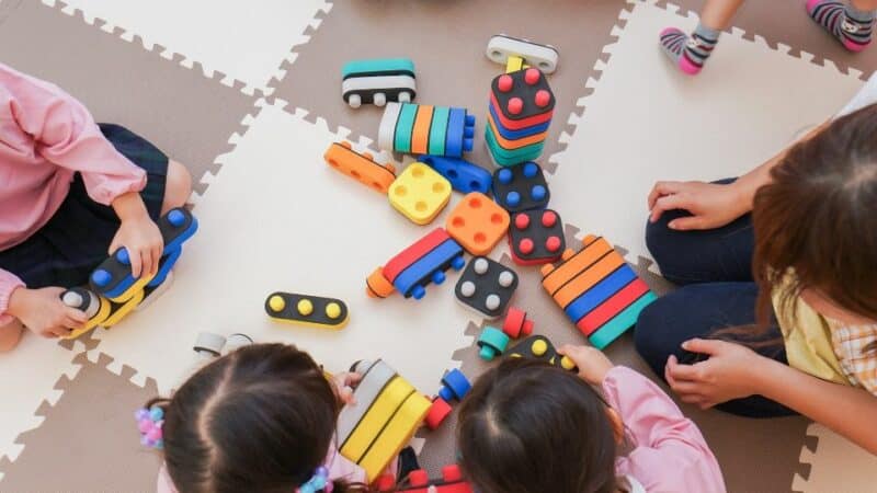סטריאוטיפים בצעצועים